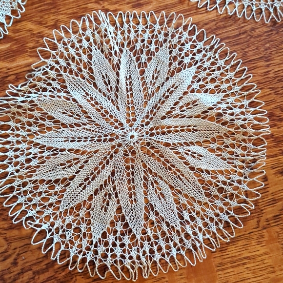 Handmade Crochet Cotton Lace Table - Picture 2 of 4